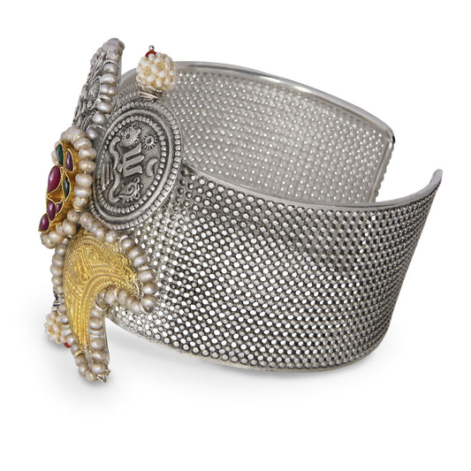 Saroj Cuff