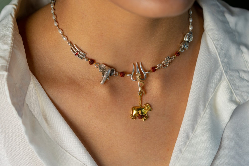 Tejaswani Choker