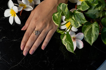 Ohm Ring
