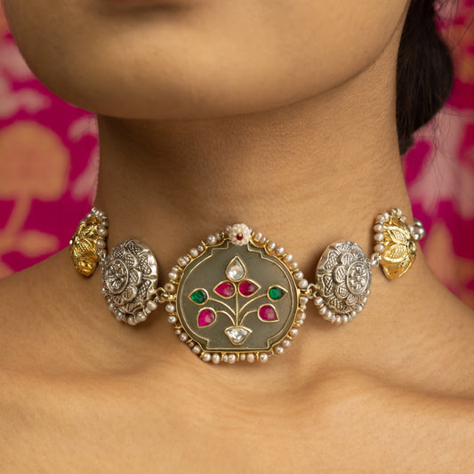 Bahar Choker
