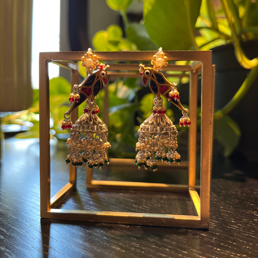 Sara Earring