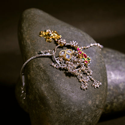 Lila Bracelet