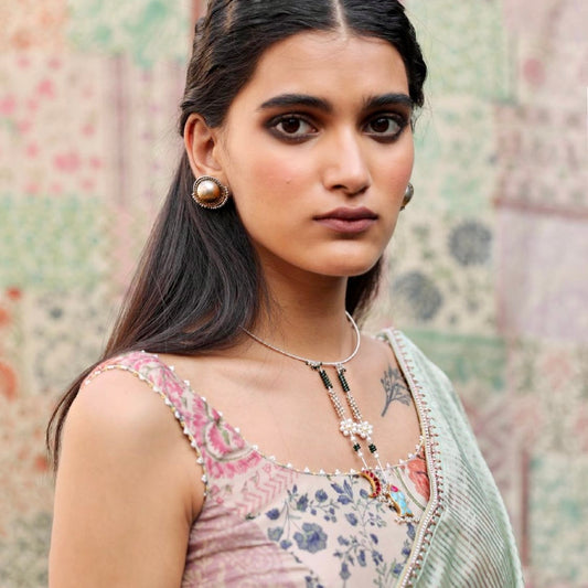 Aksha Choker