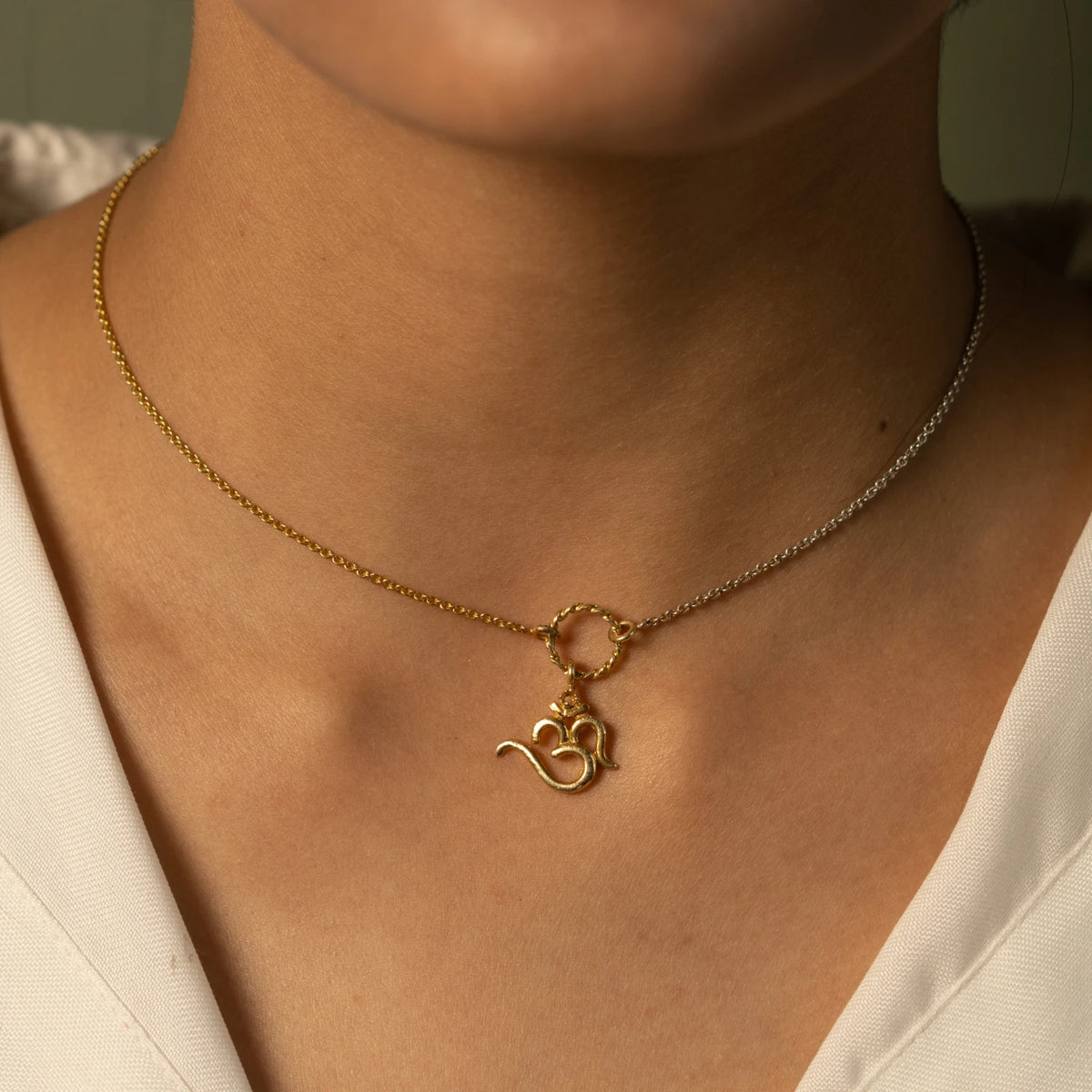 Om Chain